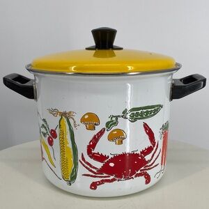 Vintage Enamel Stock Pot with Crab and Veggie Motif